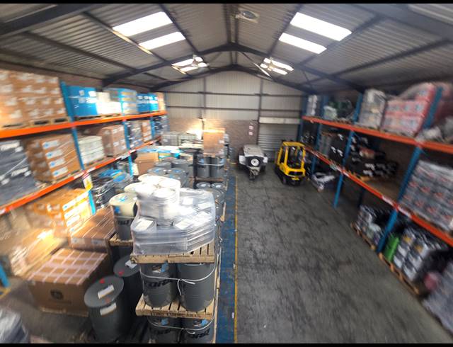 280M² WAREHOUSE FOR SALE IN ANDERBOLT